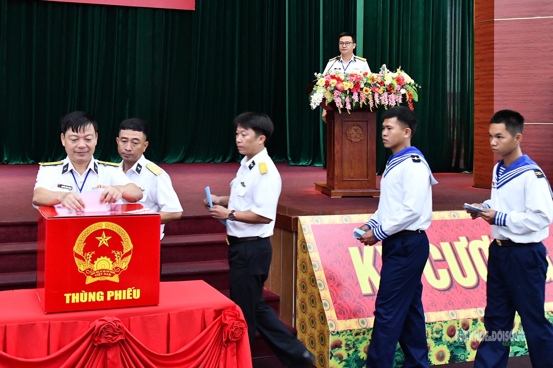 Những lá phiếu đặc biệt trên tàu của Lữ đoàn 127, Vùng 5 Hải quân- Ảnh 5.