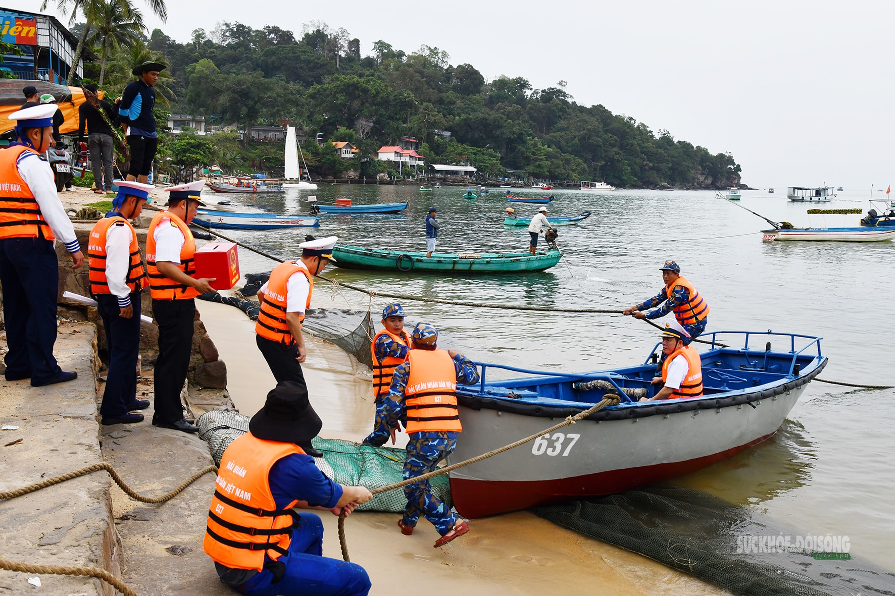 Những lá phiếu đặc biệt trên tàu của Lữ đoàn 127, Vùng 5 Hải quân- Ảnh 6.