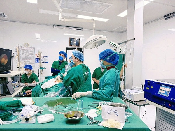 BVĐK khu vực Bắc Quang thực hiện thành công kỹ thuật tán sỏi thận qua da- Ảnh 1. BVĐK khu vực Bắc Quang thực hiện thành công kỹ thuật tán sỏi thận qua da- Ảnh 1.