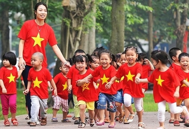 Phó Thủ tướng Lê Thành Long làm Chủ tịch Ủy ban Quốc gia về trẻ em- Ảnh 1. Phó Thủ tướng Lê Thành Long làm Chủ tịch Ủy ban Quốc gia về trẻ em- Ảnh 1.