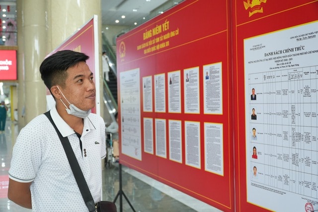 Điểm bầu cử đặc biệt tại bệnh viện sẵn sàng cho ngày hội non sông- Ảnh 4.