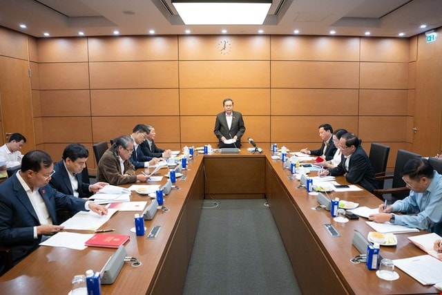 Chủ tịch Quốc hội: Tuyệt đối không để xảy ra bất kỳ sơ suất nào trong tổ chức bầu cử- Ảnh 1.