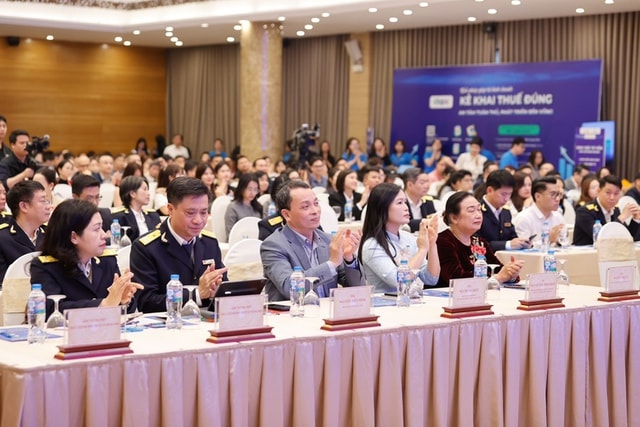 Đổi mới quản lý thuế hộ kinh doanh: Ưu tiên hỗ trợ, hạn chế xử phạt giai đoạn đầu- Ảnh 3. Đổi mới quản lý thuế hộ kinh doanh: Ưu tiên hỗ trợ, hạn chế xử phạt giai đoạn đầu- Ảnh 3.