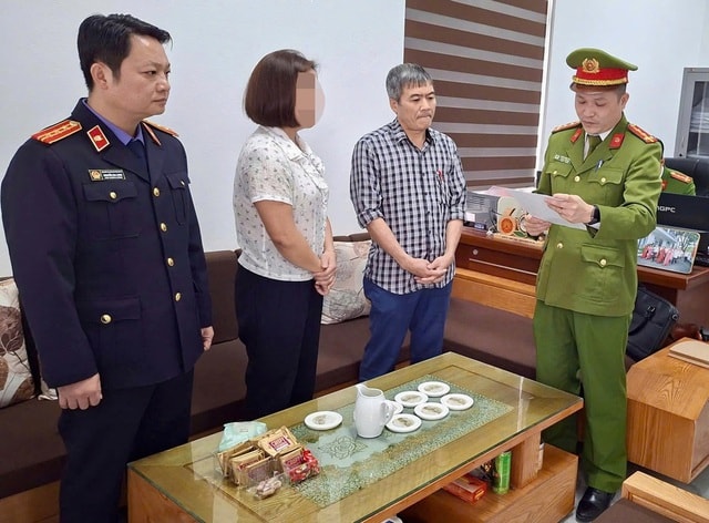 Khởi tố Giám đốc Trạm Dịch vụ, Hỗ trợ nông nghiệp cùng 2 cán bộ lập khống hồ sơ, chứng từ ở Lào Cai- Ảnh 1. Khởi tố Giám đốc Trạm Dịch vụ, Hỗ trợ nông nghiệp cùng 2 cán bộ lập khống hồ sơ, chứng từ ở Lào Cai- Ảnh 1.