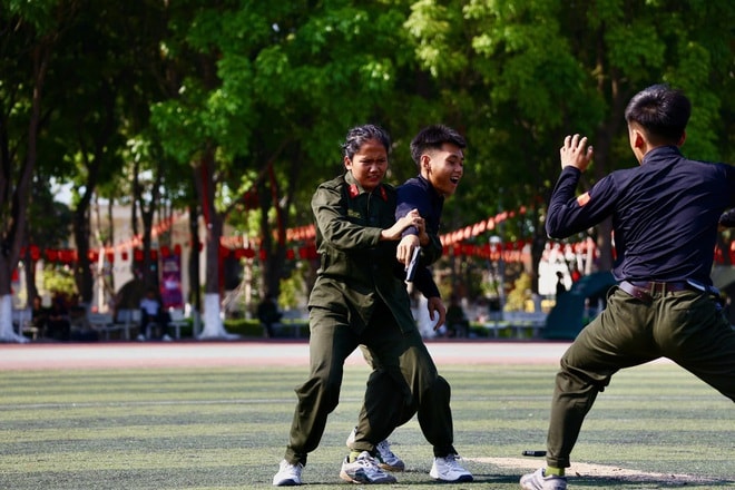 Mãn nhãn các màn võ thuật, diễn tập chống khủng bố của học viên công an- Ảnh 10.