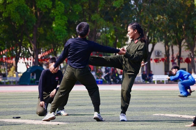 Mãn nhãn các màn võ thuật, diễn tập chống khủng bố của học viên công an- Ảnh 9.