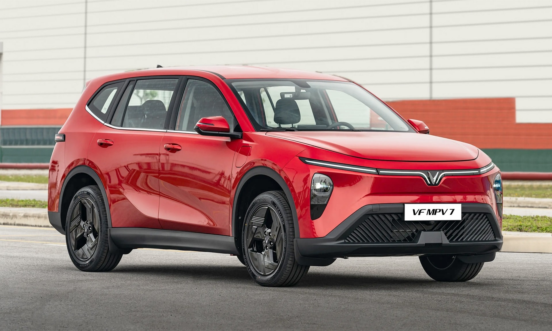 Tân binh MPV điện nhanh chóng chiếm lĩnh thị phần.