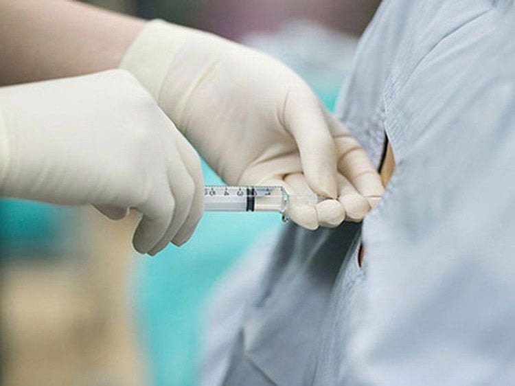 Giảm đau do thoát vị đĩa đệm ở người cao tuổi dùng thuốc như thế nào?- Ảnh 4.