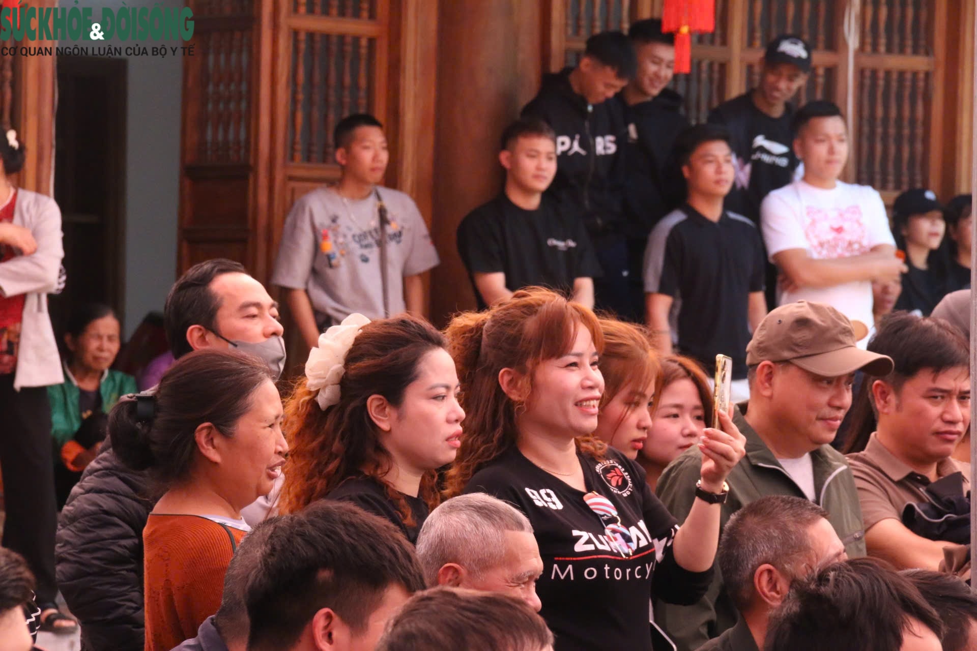 Sới vật ngày Xuân, để sân chơi là niềm tự hào của cộng đồngKỳ 1: Ngày Xuân đến hội xem vật- Ảnh 3.