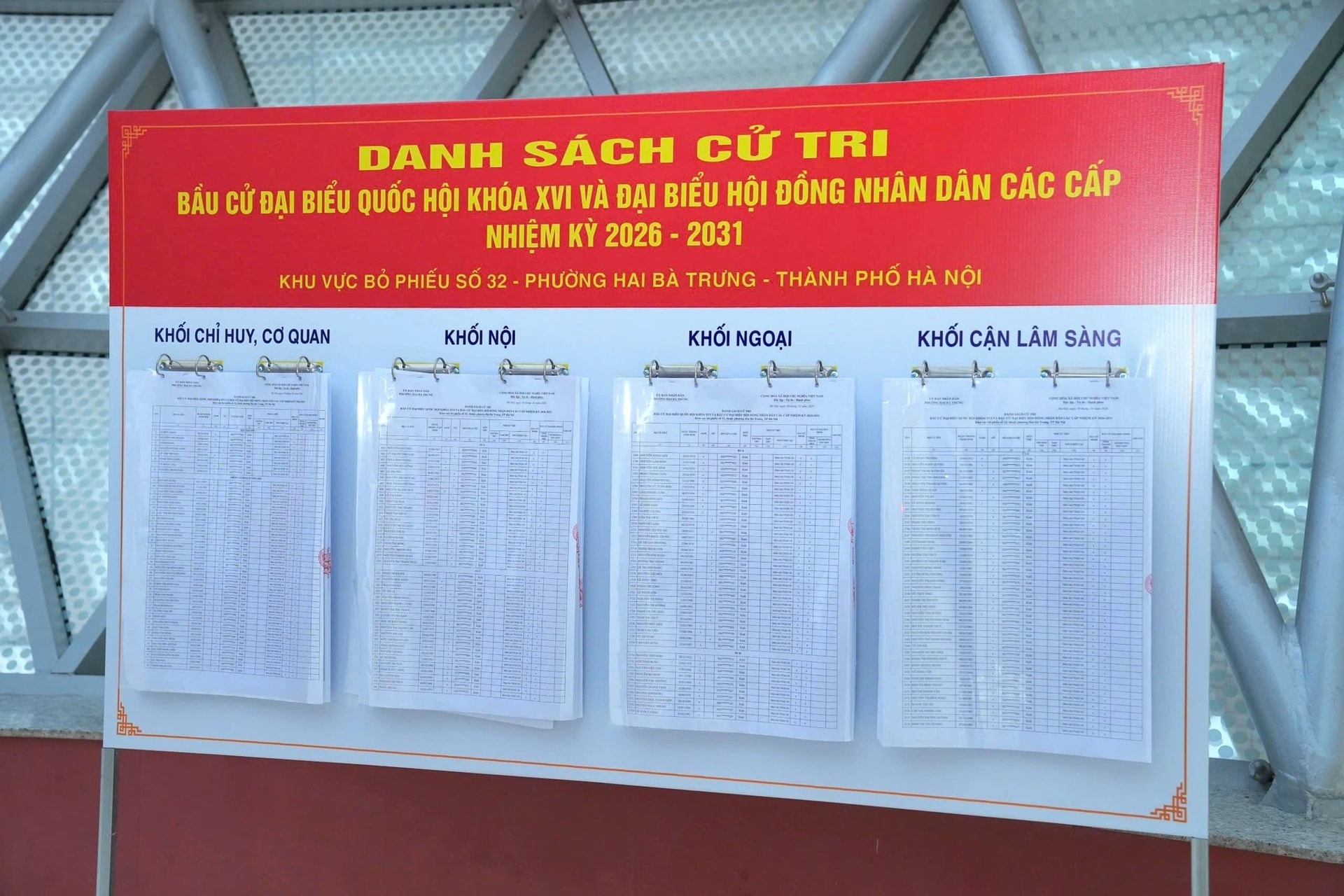 ẢNH: Công tác chuẩn bị bầu cử tại bệnh viện dự kiến có khoảng 3.400 cử tri- Ảnh 2.