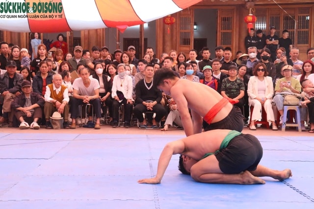 Sới vật ngày Xuân, để sân chơi là niềm tự hào của cộng đồngKỳ 1: Ngày Xuân đến hội xem vật- Ảnh 7.