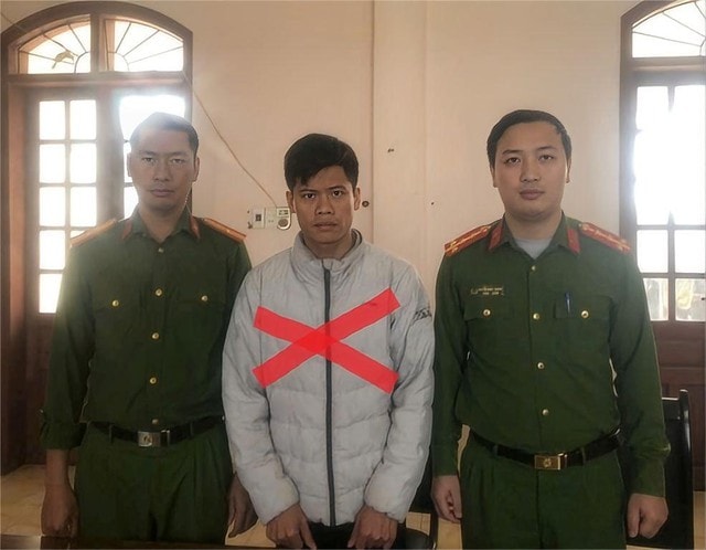 Khởi tố đối tượng kéo lê bạn gái trên đường- Ảnh 1.