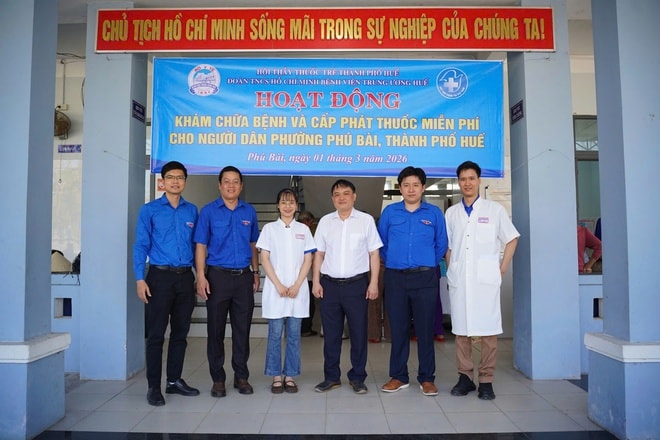 Phó Giáo sư ngành y ứng cử đại biểu Quốc hội với khát vọng tiếp tục nâng tầm y tế chuyên sâu- Ảnh 4. Phó Giáo sư ngành y ứng cử đại biểu Quốc hội với khát vọng tiếp tục nâng tầm y tế chuyên sâu- Ảnh 4.