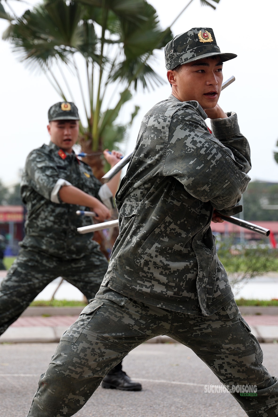 Cảnh sát đặc nhiệm luyện quân, sẵn sàng bảo đảm an toàn cho Ngày hội non sông- Ảnh 10. Cảnh sát đặc nhiệm luyện quân, sẵn sàng bảo đảm an toàn cho Ngày hội non sông- Ảnh 10.