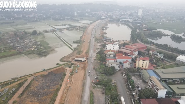 Hiện trạng tuyến Quốc lộ 6 nối Hà Nội với các tỉnh Tây Bắc đang được mở rộng- Ảnh 2. Hiện trạng tuyến Quốc lộ 6 nối Hà Nội với các tỉnh Tây Bắc đang được mở rộng- Ảnh 2.