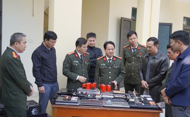 Hơn 42 nghìn người 'sập bẫy' hệ sinh thái ảo- Ảnh 1. Hơn 42 nghìn người 'sập bẫy' hệ sinh thái ảo- Ảnh 1.