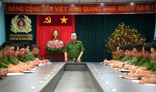 Công an TPHCM tăng cường tuần tra, bảo đảm an ninh trước giờ bầu cử- Ảnh 1.