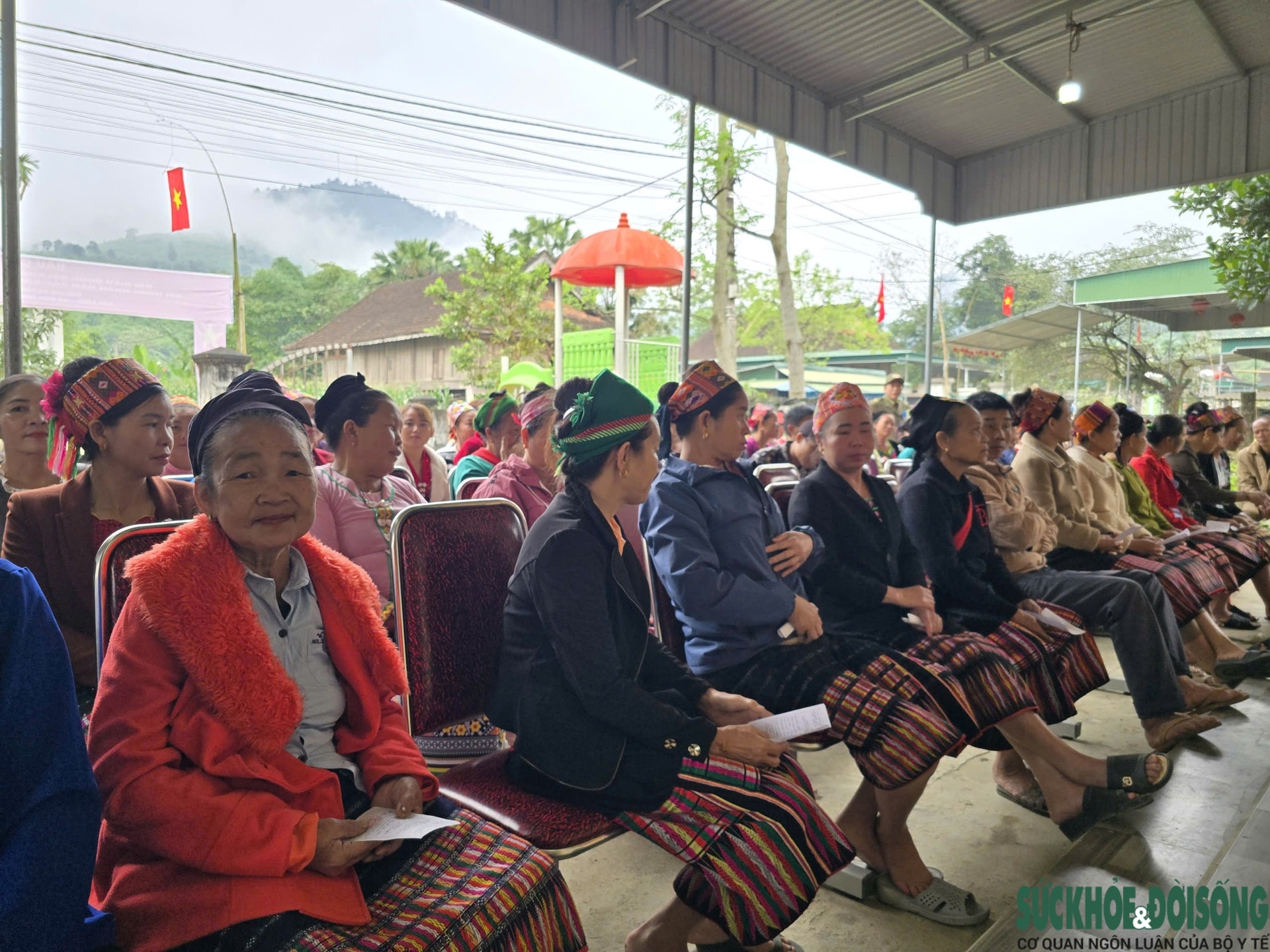 Ấn tượng trang phục truyền thống người Thái trong ngày hội non sông ở vùng biên- Ảnh 6.