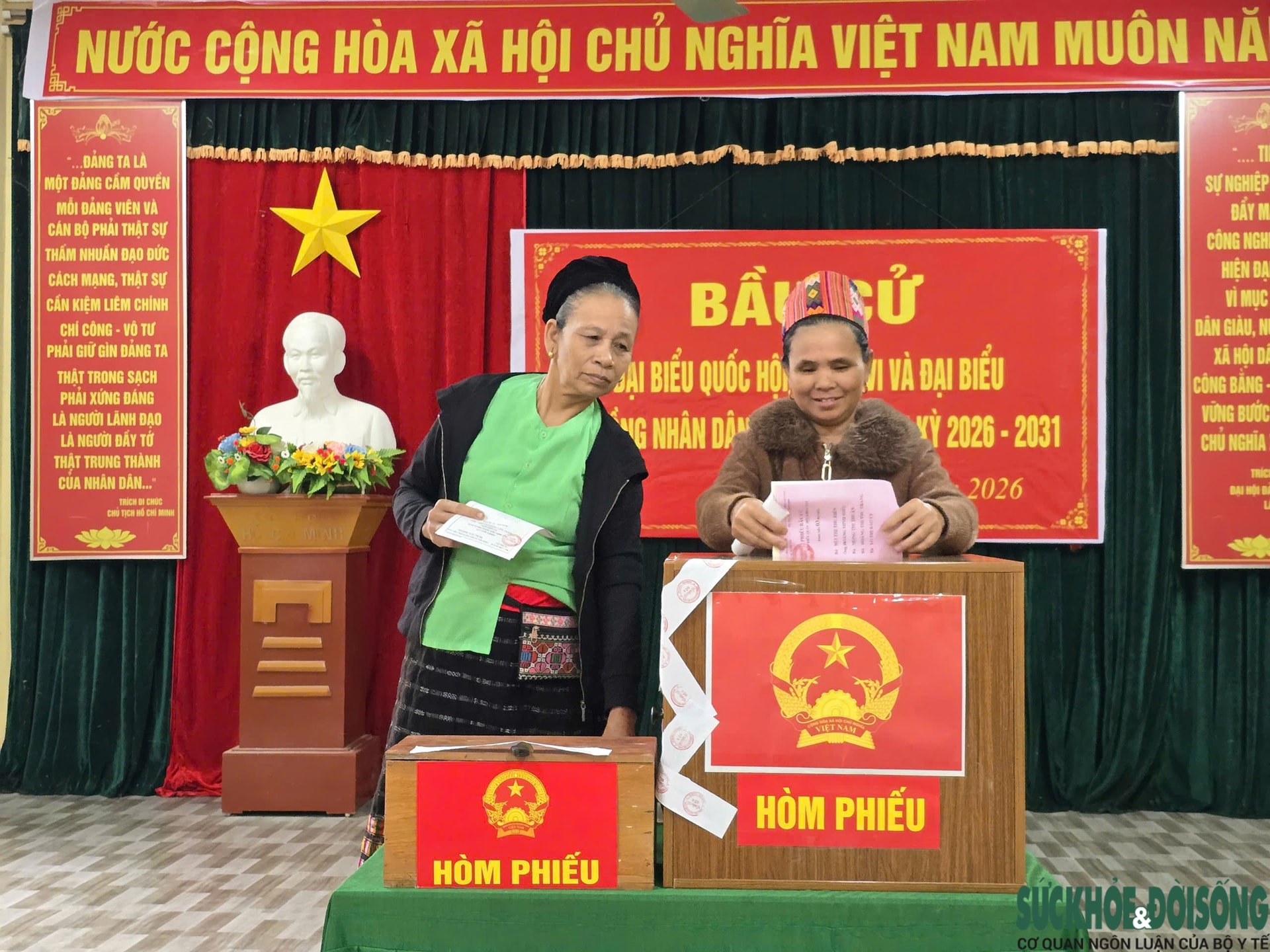 Ấn tượng trang phục truyền thống người Thái trong ngày hội non sông ở vùng biên- Ảnh 12.