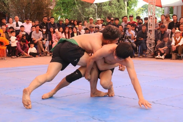 Sới vật ngày Xuân, để sân chơi là niềm tự hào của cộng đồngKỳ cuối: Duy trì tinh thần thượng võ trong đấu vật- Ảnh 1.