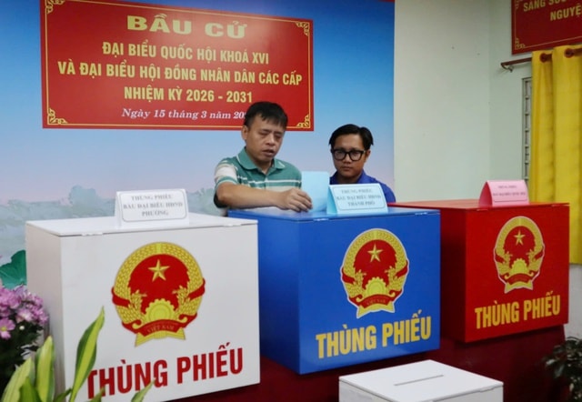 Lá phiếu bầu từ những người khiếm thị- Ảnh 3.