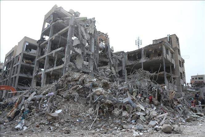 Israel tuyên bố sẽ tấn công Iran ít nhất 3 tuần nữa- Ảnh 1. Israel tuyên bố sẽ tấn công Iran ít nhất 3 tuần nữa- Ảnh 1.