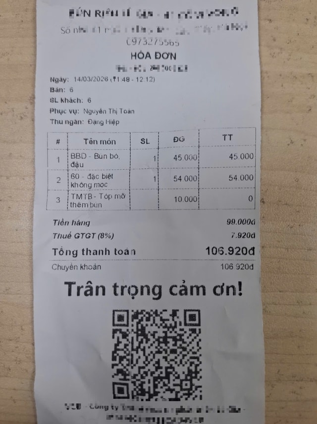 Hàng quán tăng giá, dân văn phòng rủ nhau mang cơm nhà đi làm- Ảnh 3. Hàng quán tăng giá, dân văn phòng rủ nhau mang cơm nhà đi làm- Ảnh 3.