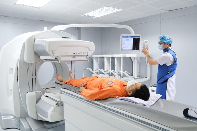 Phát triển y học hạt nhân hiện đại, đáp ứng nhu cầu điều trị của người dân- Ảnh 1. Phát triển y học hạt nhân hiện đại, đáp ứng nhu cầu điều trị của người dân- Ảnh 1.