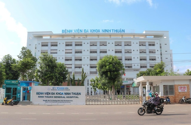 Bệnh viện Đa khoa Ninh Thuận đẩy mạnh chuyển đổi số, hướng tới mô hình bệnh viện thông minh- Ảnh 1. Bệnh viện Đa khoa Ninh Thuận đẩy mạnh chuyển đổi số, hướng tới mô hình bệnh viện thông minh- Ảnh 1.