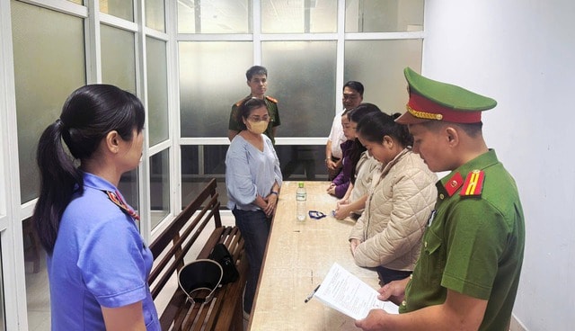 Bắt giám đốc doanh nghiệp xăng dầu liên quan vụ mua bán hóa đơn gần 9 tỷ đồng- Ảnh 1. Bắt giám đốc doanh nghiệp xăng dầu liên quan vụ mua bán hóa đơn gần 9 tỷ đồng- Ảnh 1.