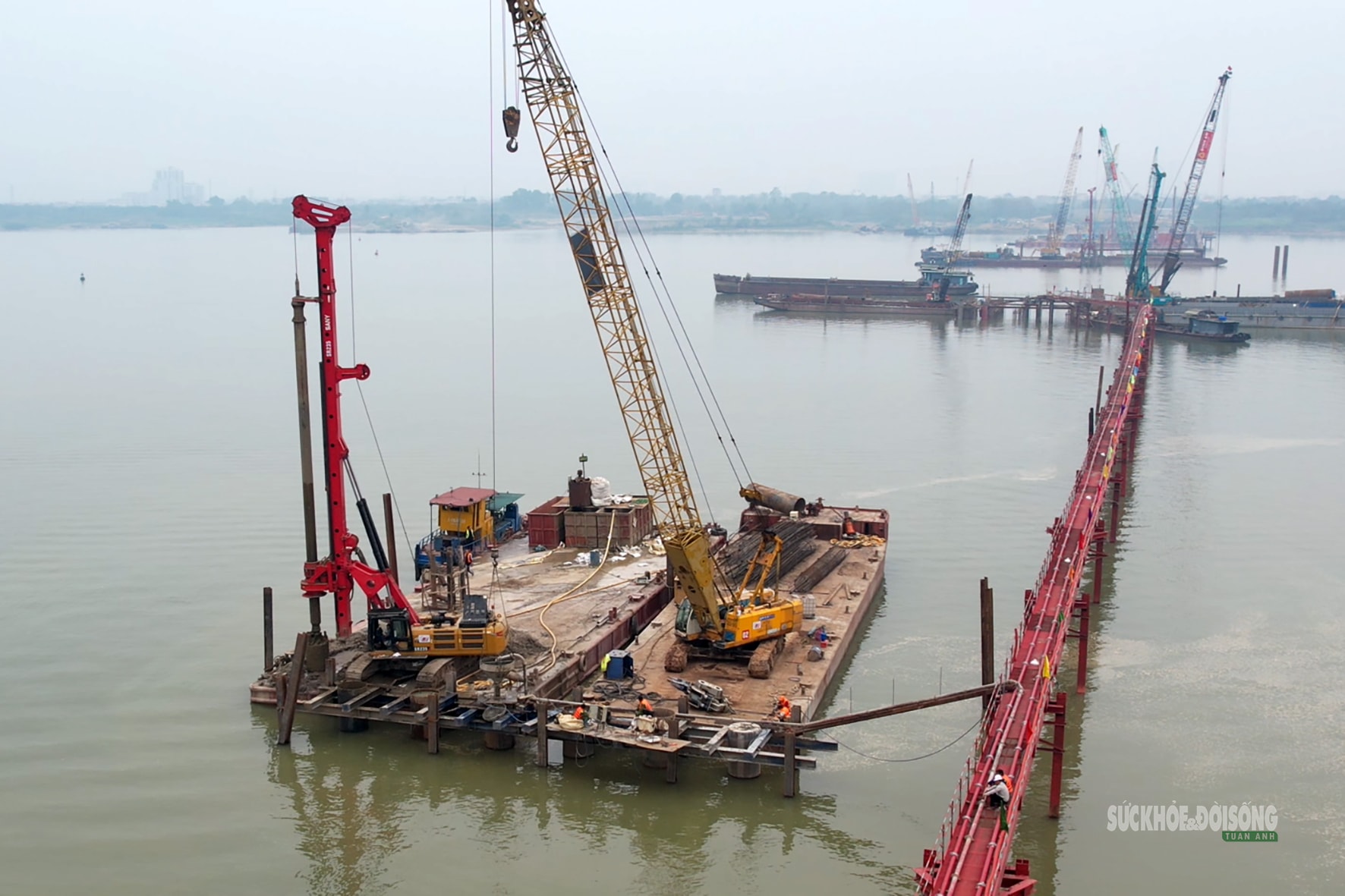 Đại công trường cầu Thượng Cát tăng tốc, quyết cán mốc trước mùa lũ- Ảnh 6.