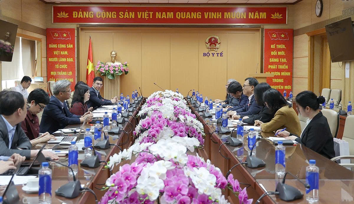 Thúc đẩy tăng cường quan hệ hợp tác y tế sâu, rộng giữa Việt Nam - Hàn Quốc- Ảnh 3.