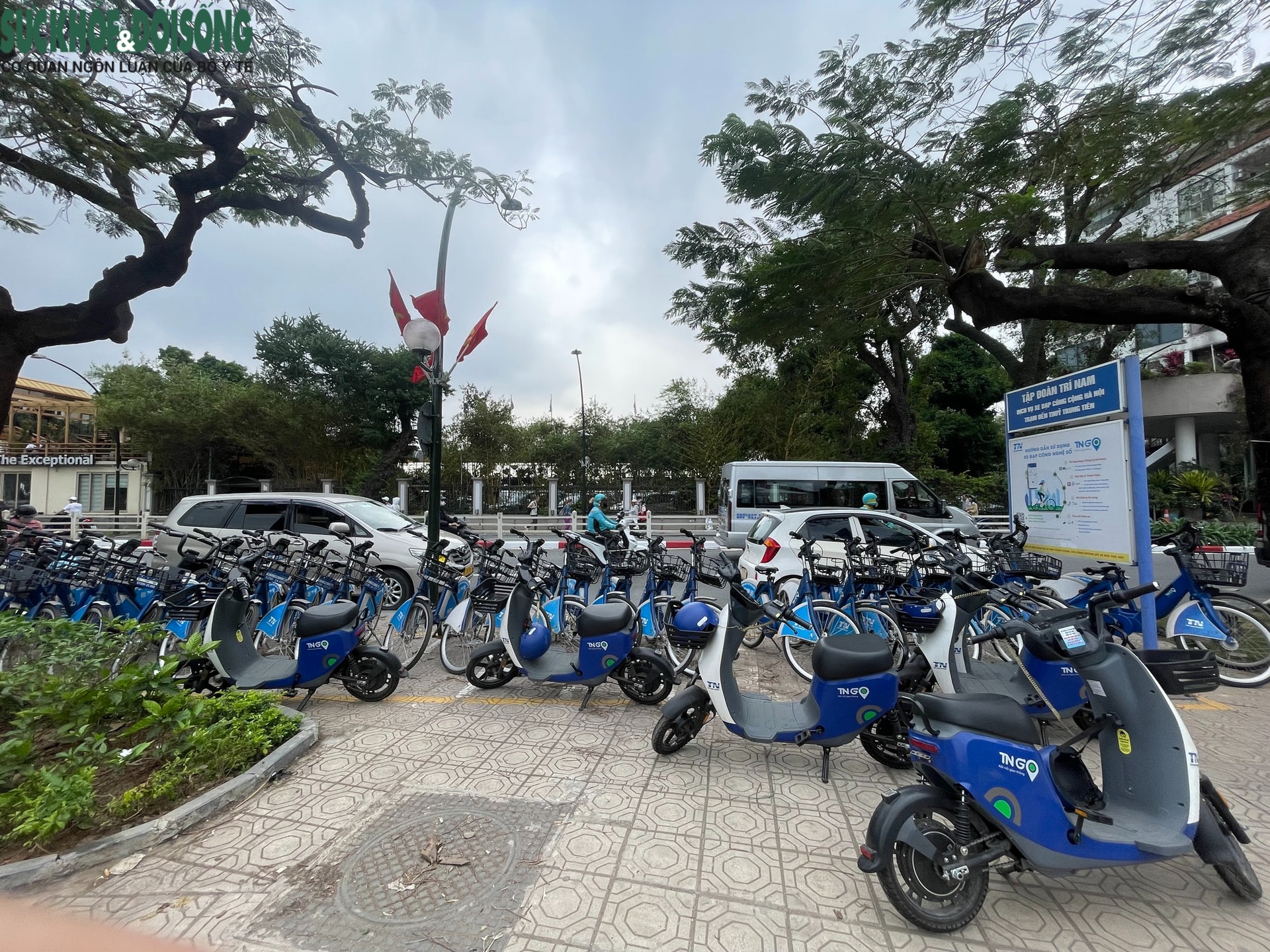 Xe đạp điện công cộng ở Hà Nội chưa thu hút được người dân sử dụng- Ảnh 1.