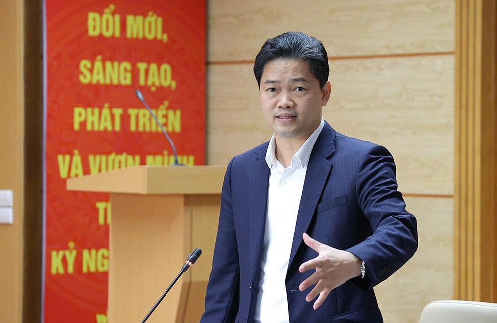 Xây dựng chính sách phụ cấp phải sát thực tiễn để ghi nhận, đãi ngộ xứng đáng hơn với nhân lực y tế- Ảnh 2.