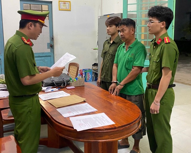 Bắt Chau Chanh - kẻ 3 lần dâm ô với bé gái ở An Giang- Ảnh 1.