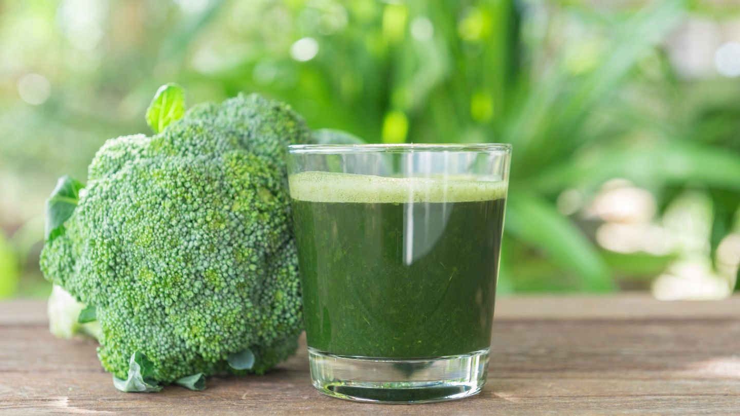 9 tác dụng hỗ trợ sức khỏe không dùng thuốc từ nước ép bông cải xanh- Ảnh 2.