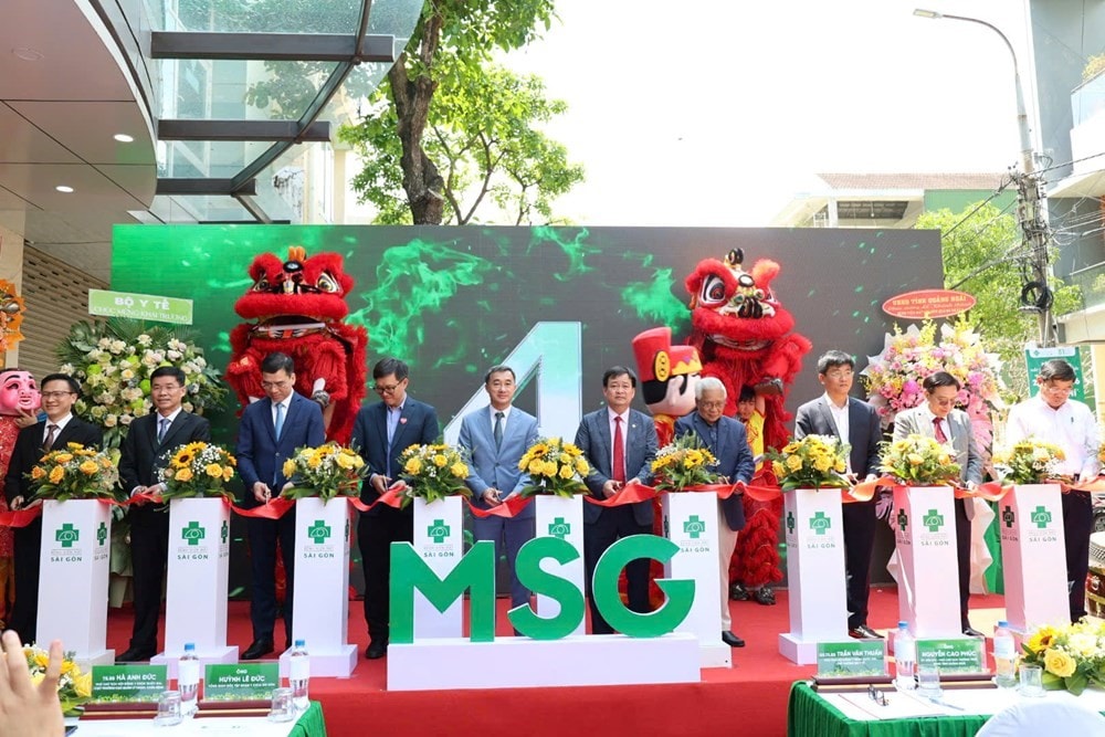 Lan tỏa tinh thần phụng sự vì sức khỏe nhân dân từ vùng đất mang tên liệt sĩ, bác sĩ Đặng Thùy Trâm- Ảnh 18.