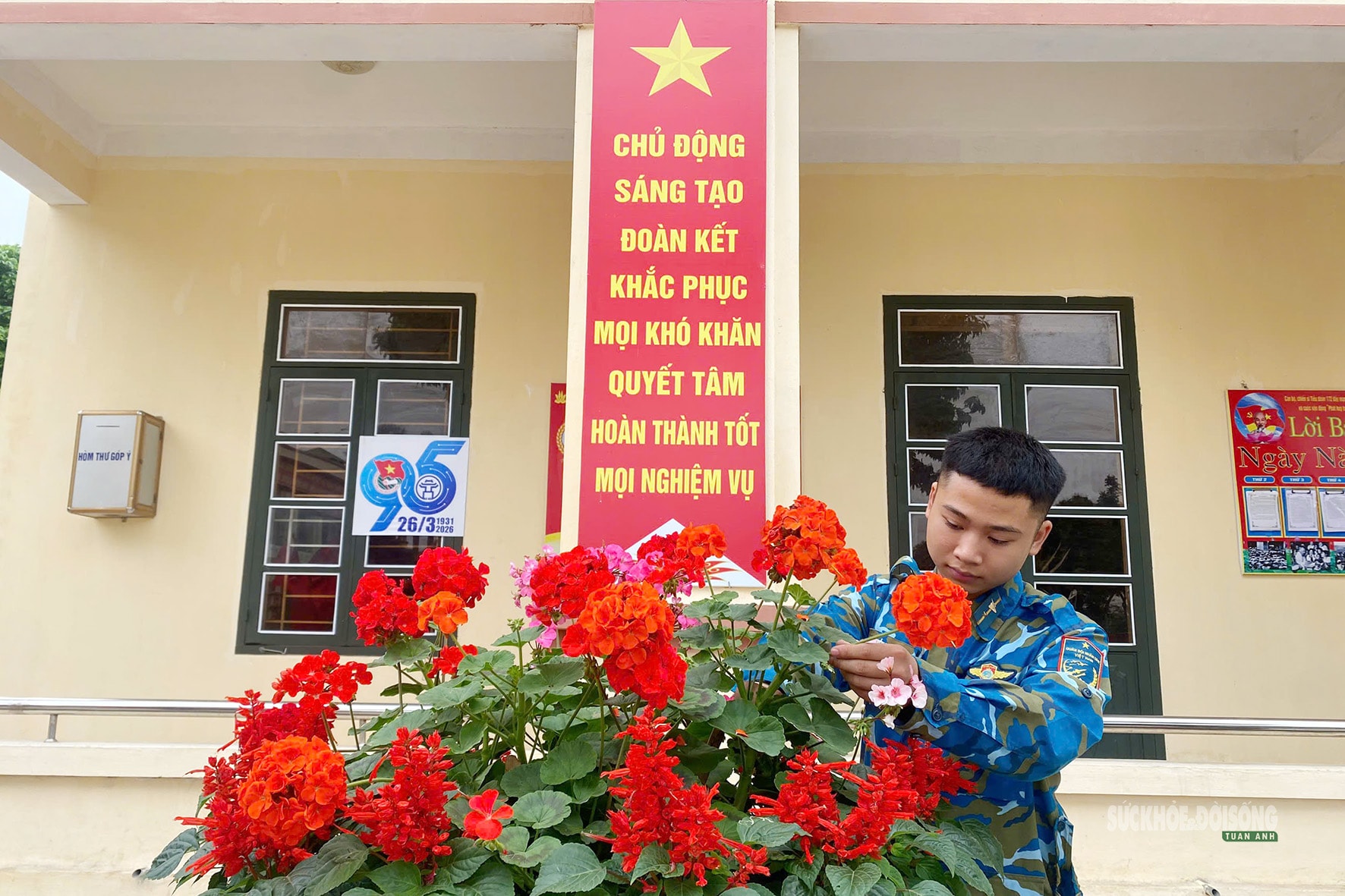 'Chủ nhật xanh' trong sắc áo lính Phòng không - Không quân- Ảnh 2.