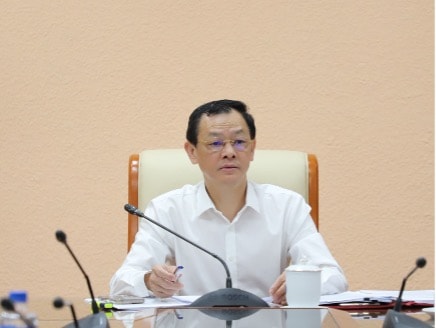 Đẩy mạnh phối hợp phát triển hạ tầng số y tế, nâng cao hiệu quả cung cấp dịch vụ công trực tuyến- Ảnh 1. Đẩy mạnh phối hợp phát triển hạ tầng số y tế, nâng cao hiệu quả cung cấp dịch vụ công trực tuyến- Ảnh 1.