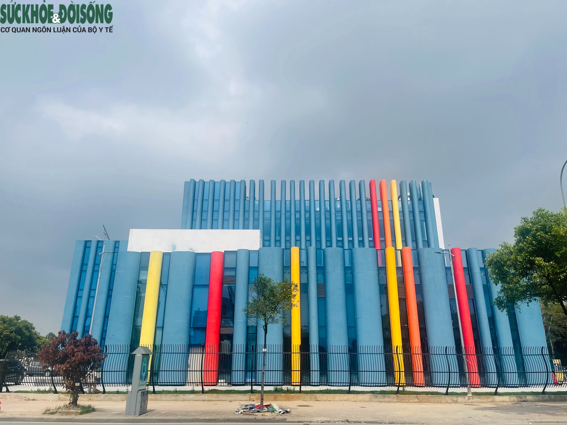 Cận cảnh Nhà hát Tuổi Trẻ cơ sở 2 với diện mạo khác biệt- Ảnh 2.