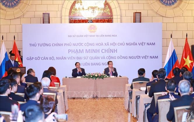 Thủ tướng Phạm Minh Chính gặp gỡ cộng đồng người Việt Nam tại LB Nga- Ảnh 2. Thủ tướng Phạm Minh Chính gặp gỡ cộng đồng người Việt Nam tại LB Nga- Ảnh 2.
