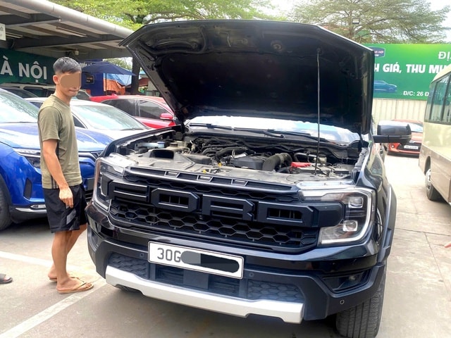 Xe bán tải đồng loạt được rao bán 'cắt lỗ', showroom dè chừng nhập hàng vì lo ế khách- Ảnh 1. Xe bán tải đồng loạt được rao bán 'cắt lỗ', showroom dè chừng nhập hàng vì lo ế khách- Ảnh 1.