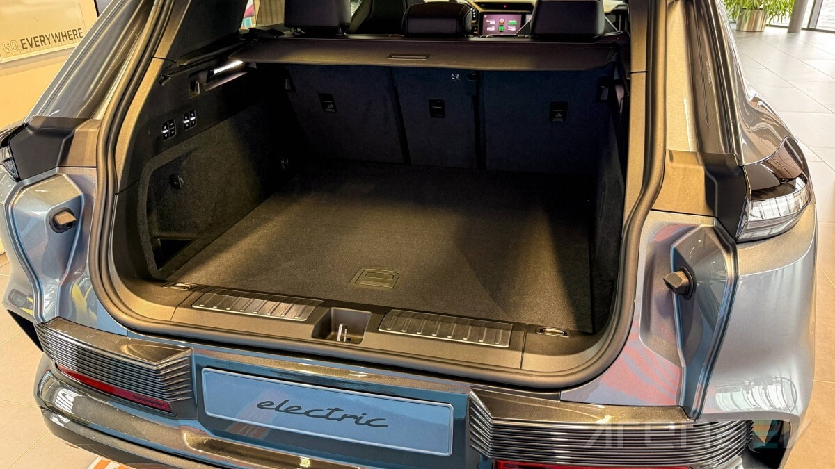 Đánh giá xe Porsche Cayenne Electric 2026 - SUV điện cực mạnh, sạc siêu nhanh - 5