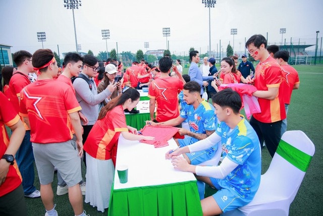 Herbalife Việt Nam cùng Liên đoàn Bóng đá Việt Nam tiếp sức Đội tuyển Bóng đá Quốc gia Việt Nam chuẩn bị cho mùa giải mới 2026- Ảnh 4.