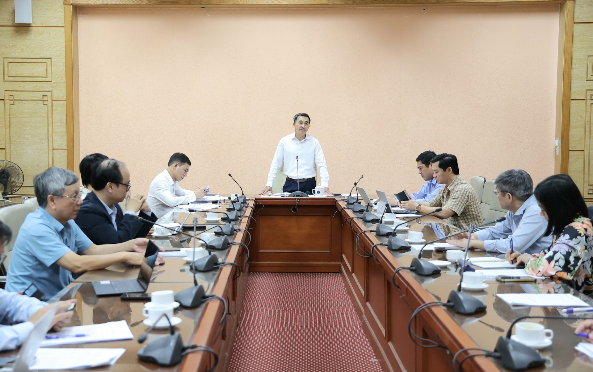 Xây dựng mạng lưới cấp cứu ngoại viện toàn quốc, bảo đảm 'thời gian vàng' cứu người- Ảnh 10.