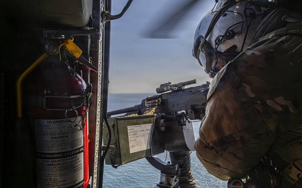 Mỹ công bố số lượng binh sĩ thương vong sau gần 4 tuần xung đột Iran- Ảnh 1.