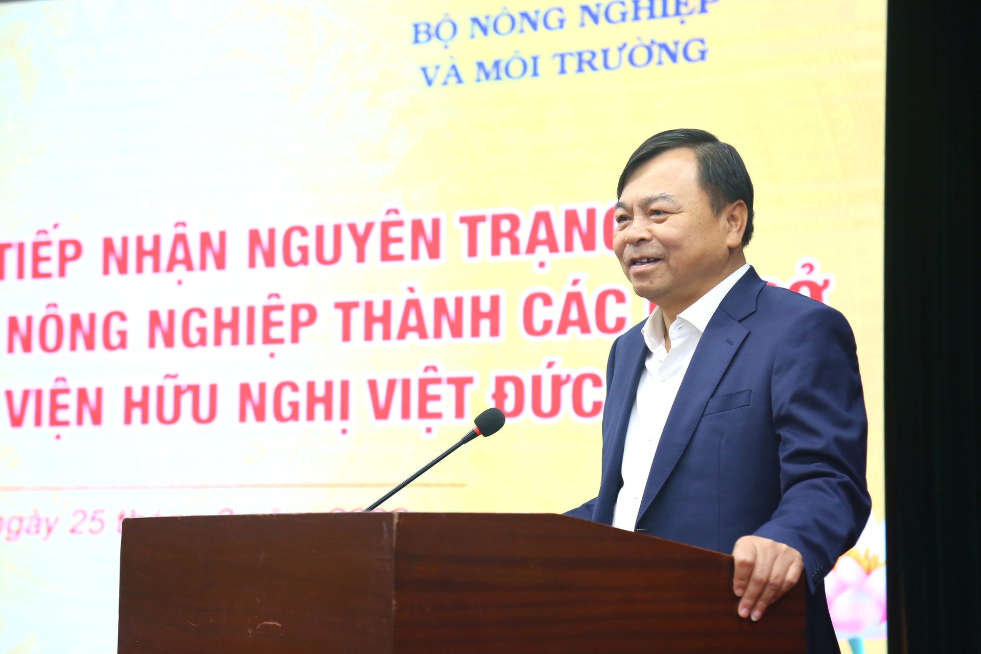 Chính thức bàn giao Bệnh viện Đa khoa Nông nghiệp về Bệnh viện Hữu nghị Việt Đức- Ảnh 3. Chính thức bàn giao Bệnh viện Đa khoa Nông nghiệp về Bệnh viện Hữu nghị Việt Đức- Ảnh 3.