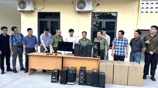 Nam sinh lớp 12 cầm đầu đường dây dùng mã độc tấn công hơn 94.000 máy tính- Ảnh 3.