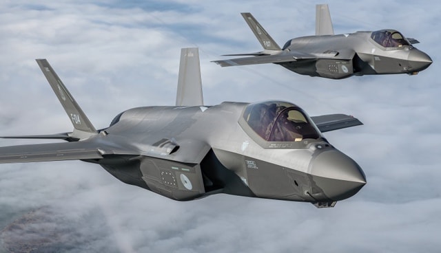 Loạt tiêm kích tàng hình F-35 Mỹ – Nhật Bản – Hà Lan áp sát Nga- Ảnh 1. Loạt tiêm kích tàng hình F-35 Mỹ – Nhật Bản – Hà Lan áp sát Nga- Ảnh 1.