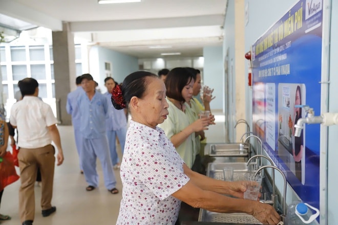 Nghề công tác xã hội - nhịp cầu kết nối tấm lòng sẻ chia dành cho người bệnh ung thư- Ảnh 5. Nghề công tác xã hội - nhịp cầu kết nối tấm lòng sẻ chia dành cho người bệnh ung thư- Ảnh 5.